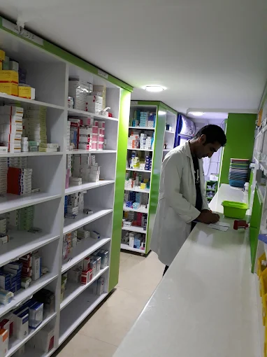 داروخانه شبانه روزی علی بیات مشهد 2