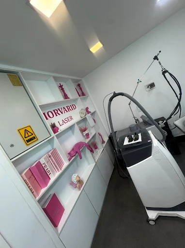 کلینیک مروارید شعبه سعادت آباد تهران 3