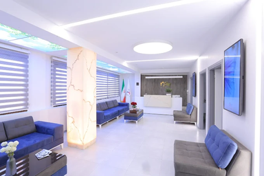 کلینیک تخصصی پوست و مو نیل تهران 3