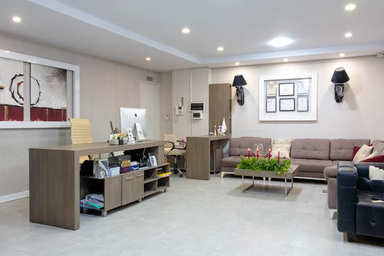 کلینیک تخصصی گلبرگ نارمک تهران 1