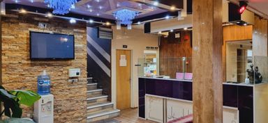 آزمایشگاه درمانگاه ابوریحان قم 5