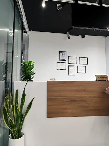 مرکز تصویربرداری دکتر ایران محبوب شیراز 3