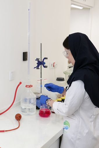 آزمایشگاه پرتو بشاش دانش گستر تهران 1