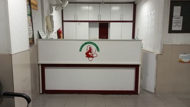 آزمایشگاه دکتر بازیاری شیراز 2