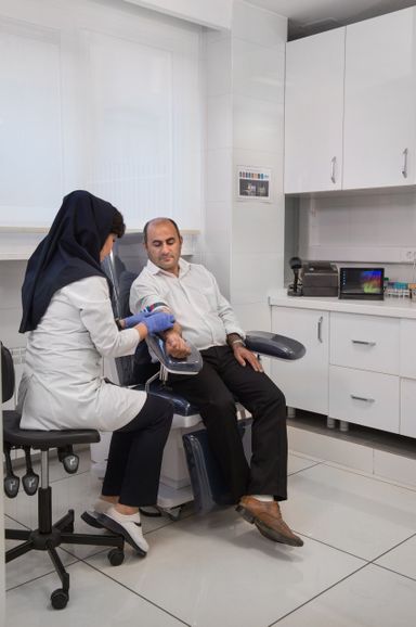 آزمایشگاه مدیکا تبریز 1