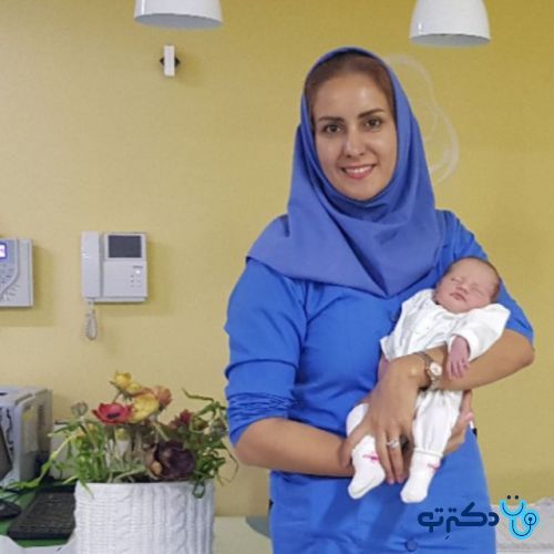 دکتر مینا اکرمی