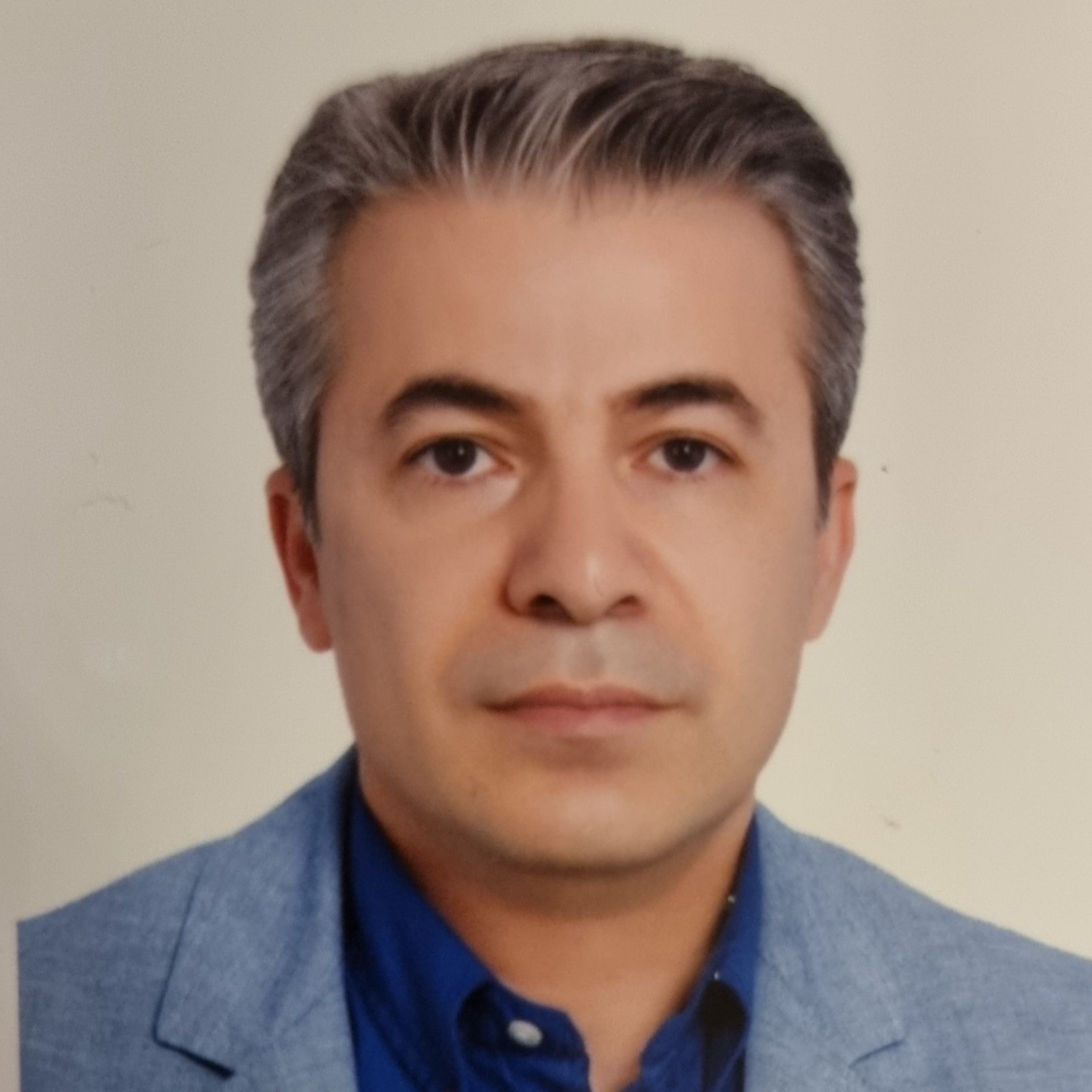 دکتر محمود نامدار