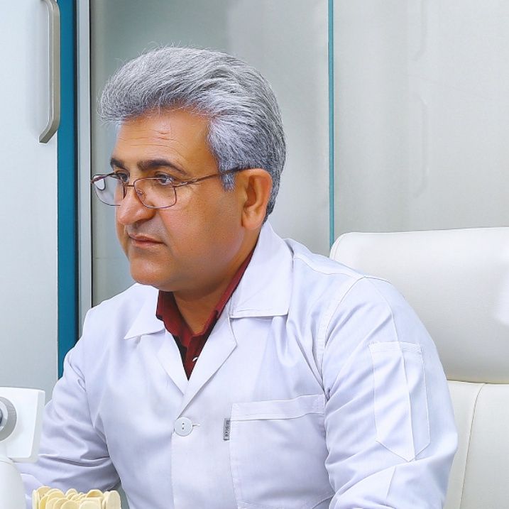 دکتر هدایت اکبری
