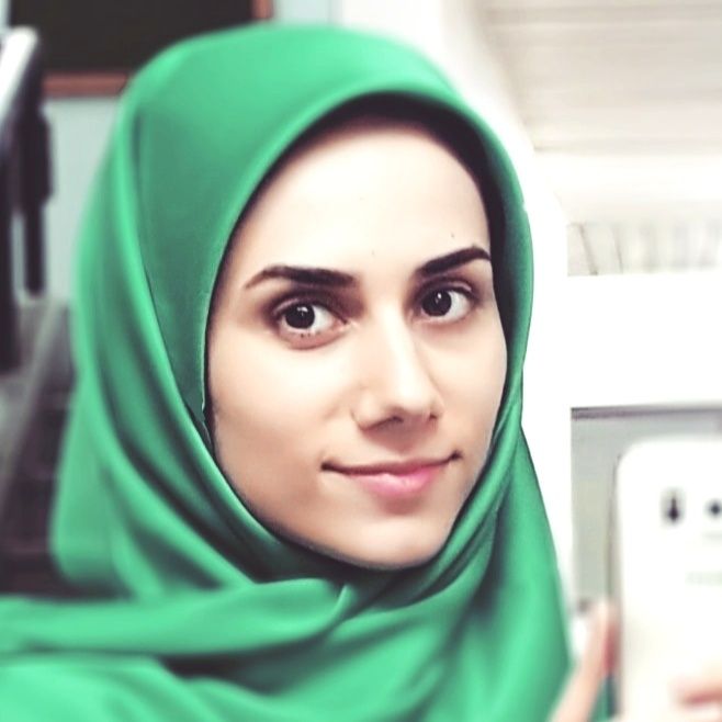 دکتر آزاده هاشمی