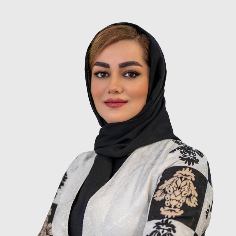 آذین شکراللهی