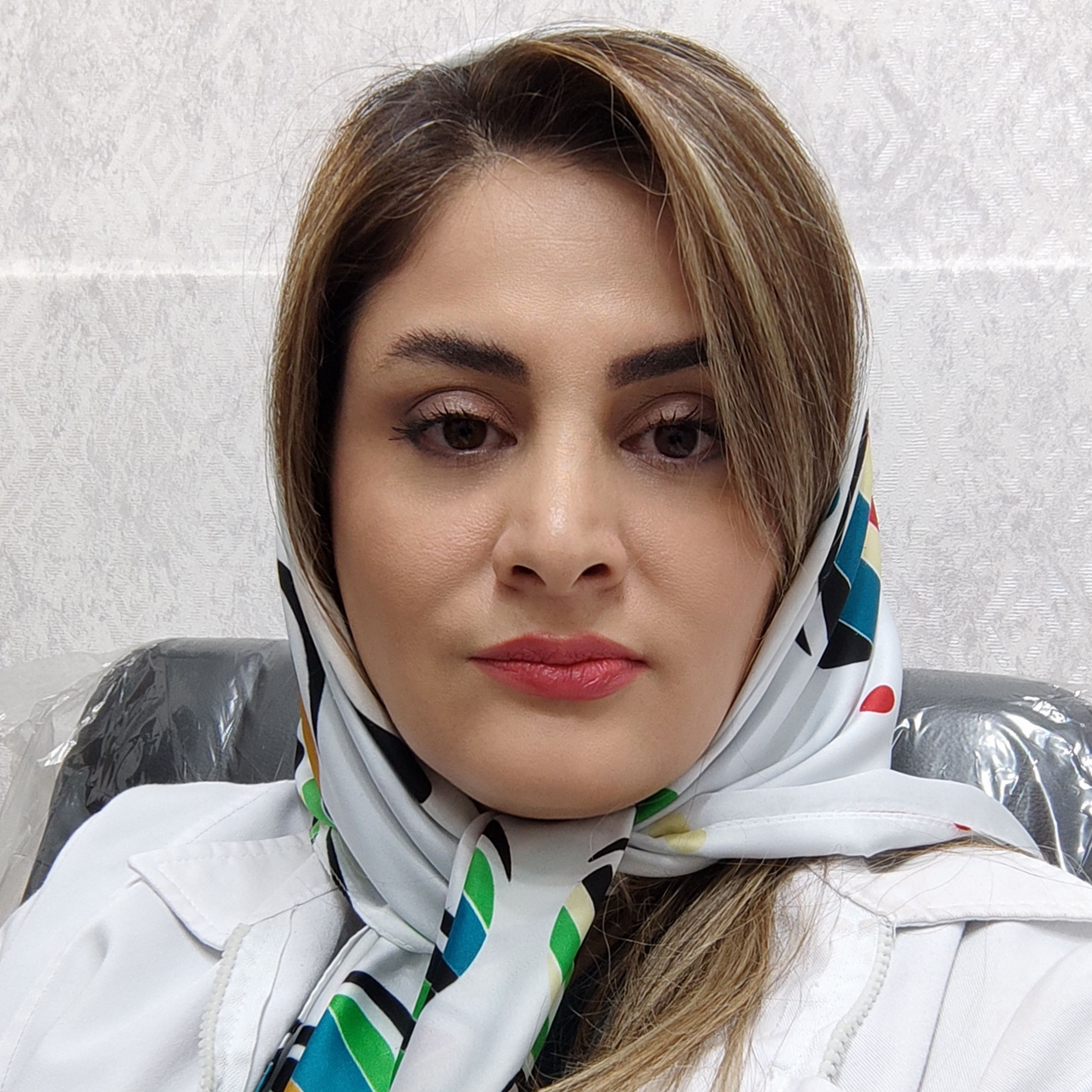 زهرا محمدی