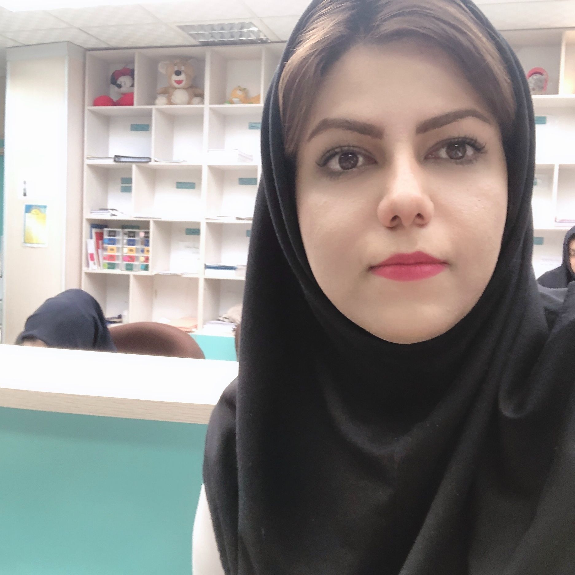 دکتر الهه منصوری مقدم
