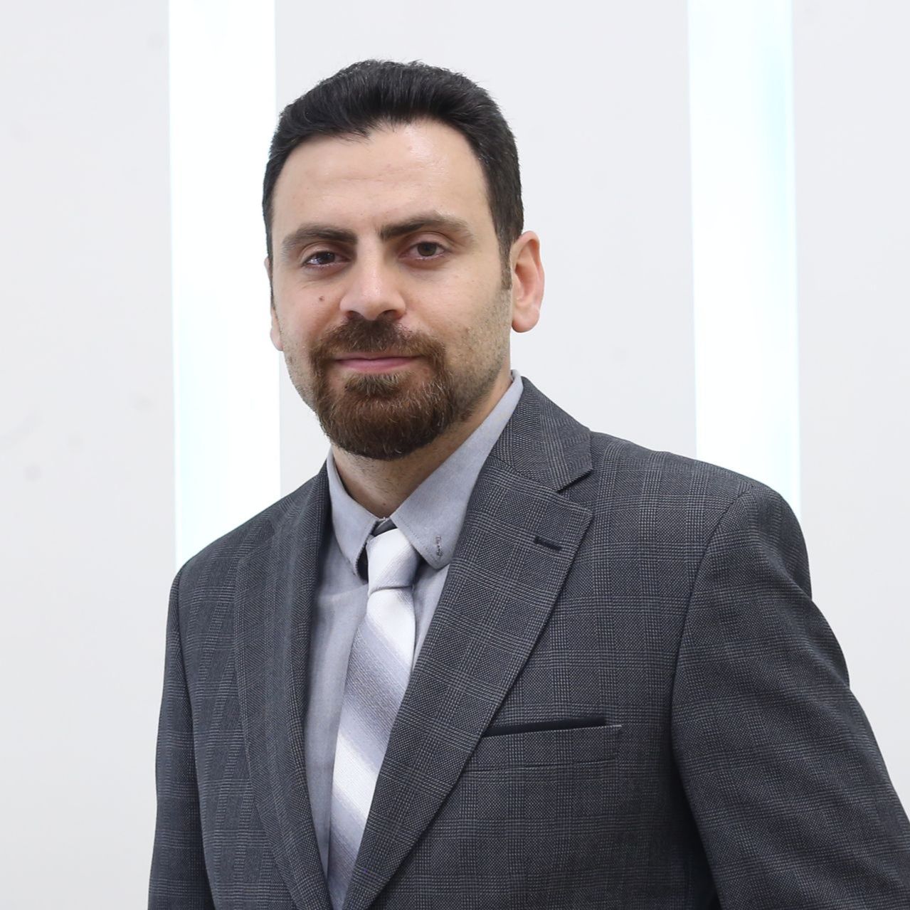 دکتر ماهر کردی