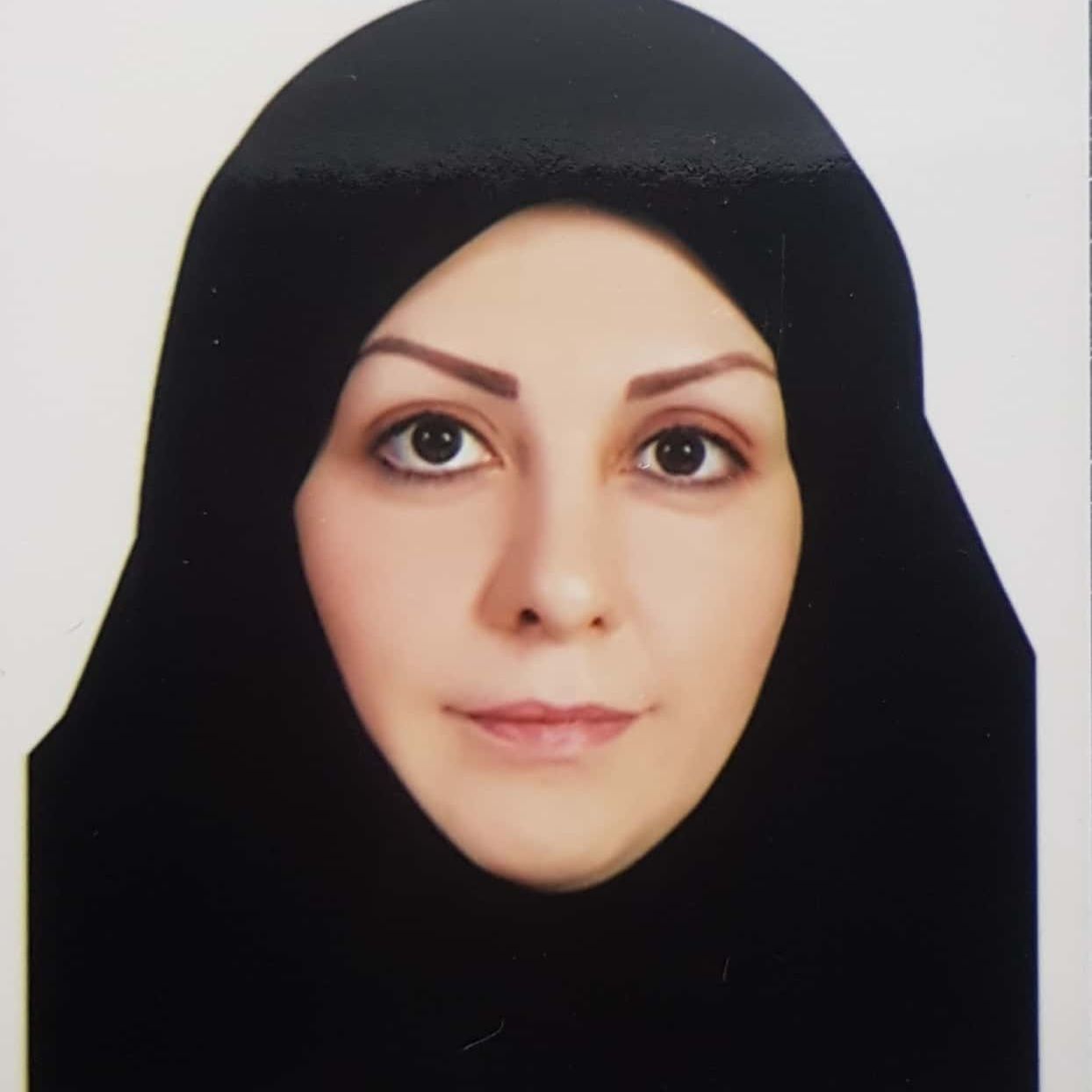 دکتر سارا کشت کاری