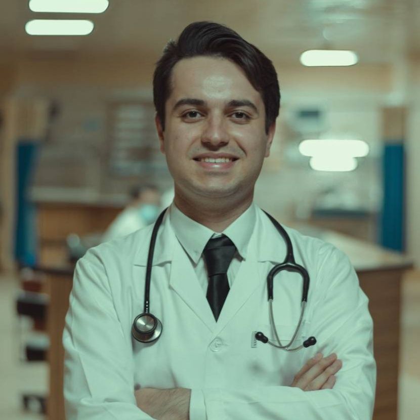 دکتر مهرداد هروی