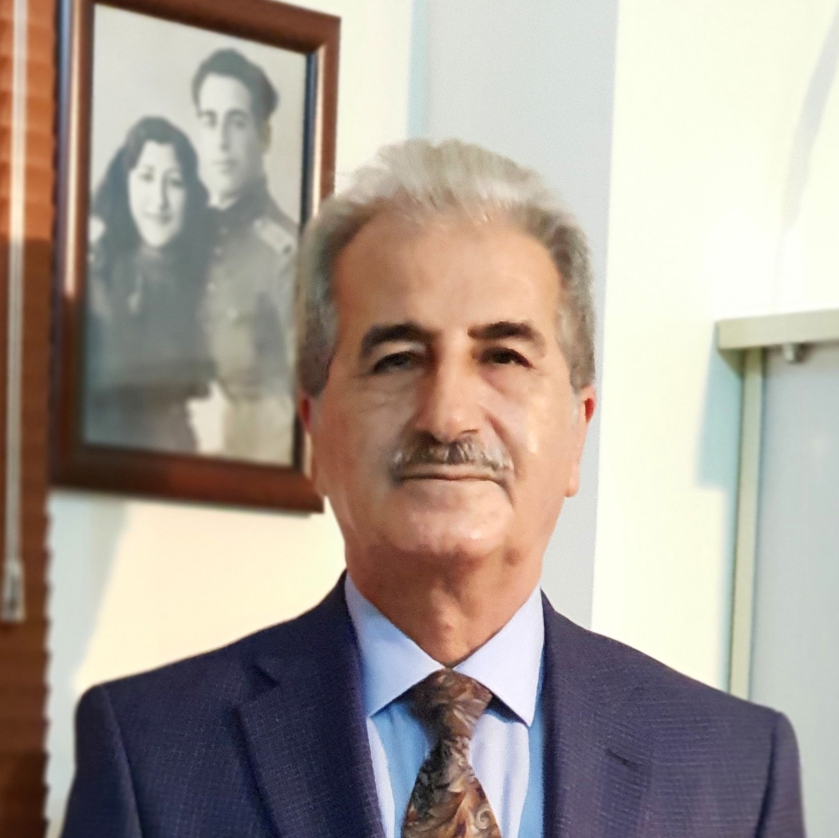 دکتر بهزاد نخعی