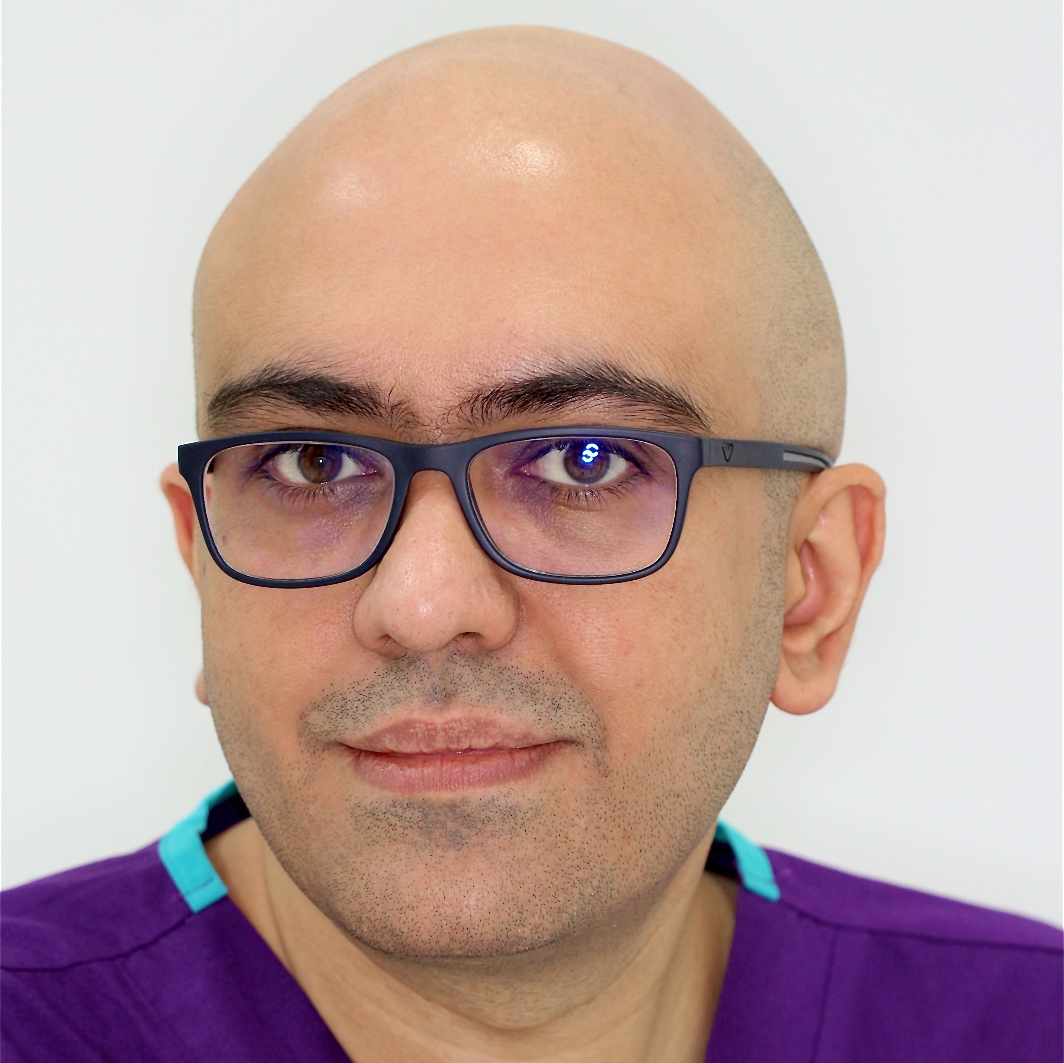دکتر سینا دشتی زاده
