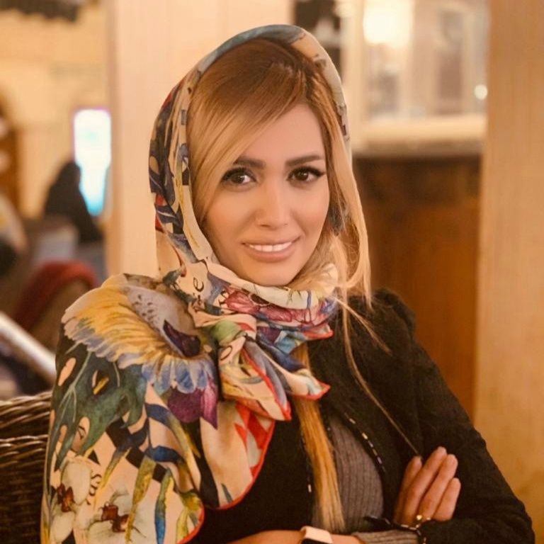 دکتر سارا منصفی