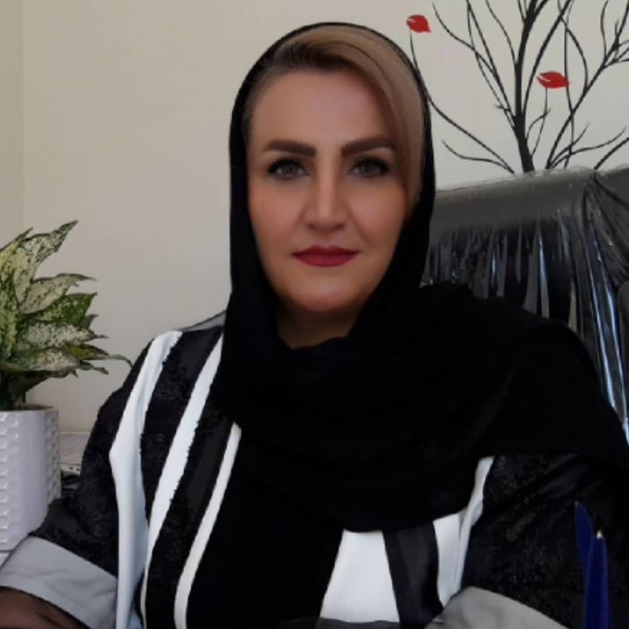 لیلا اکبری