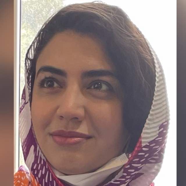 دکتر یاسمین سادات قاسمی