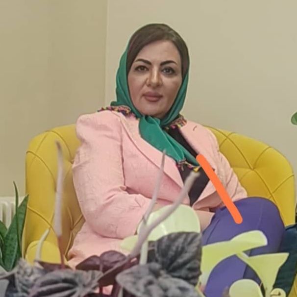 سارا عابد