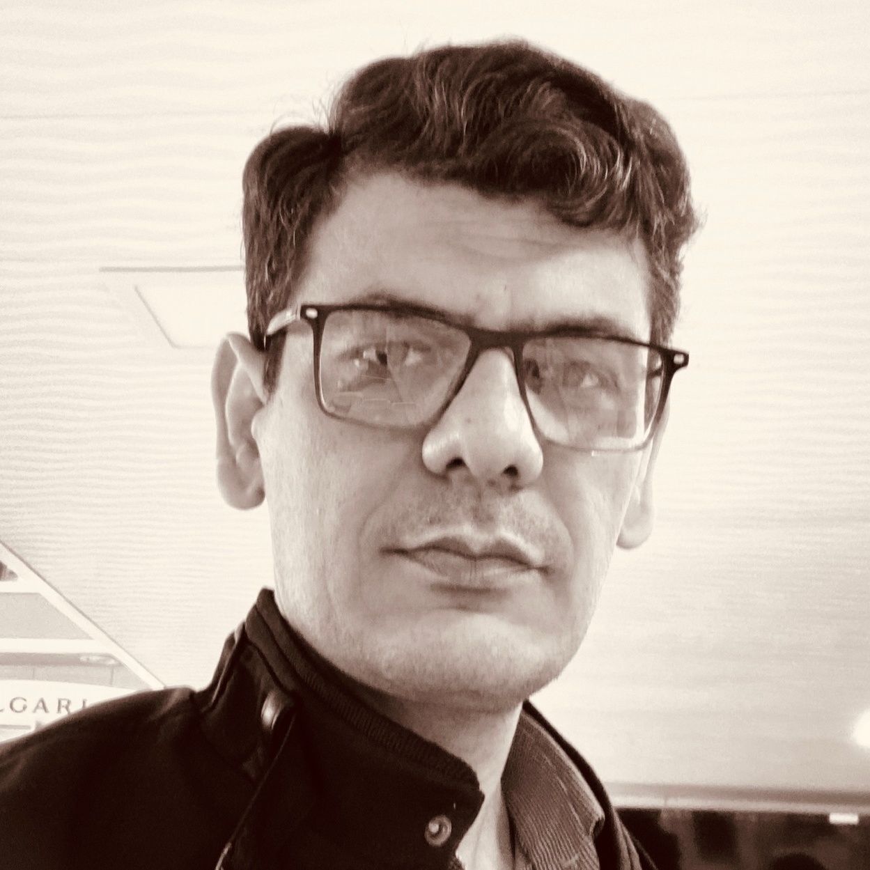 دکتر امیر داودابادی فراهانی