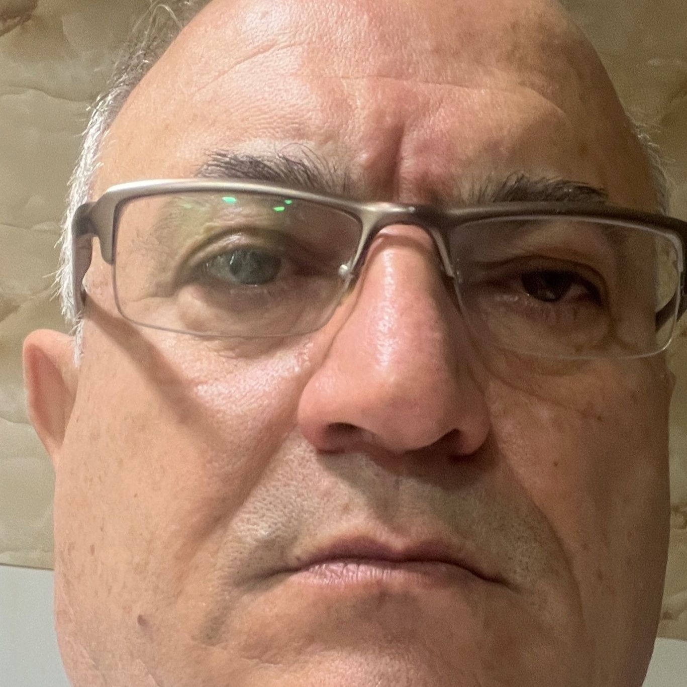 دکتر حکمتعلی ناصری