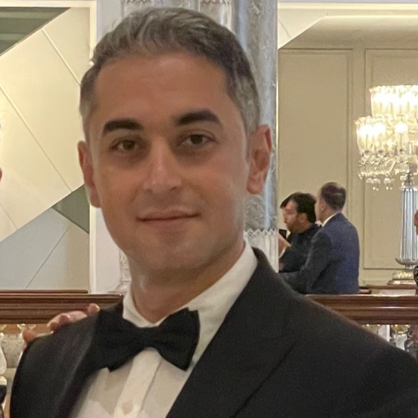 دکتر محمدحسین وثوقی