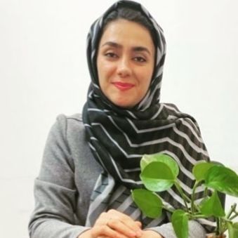 زهرا پورکمالی
