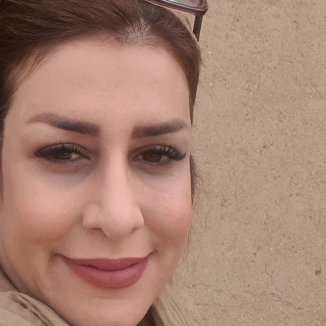 نسرین عباسی