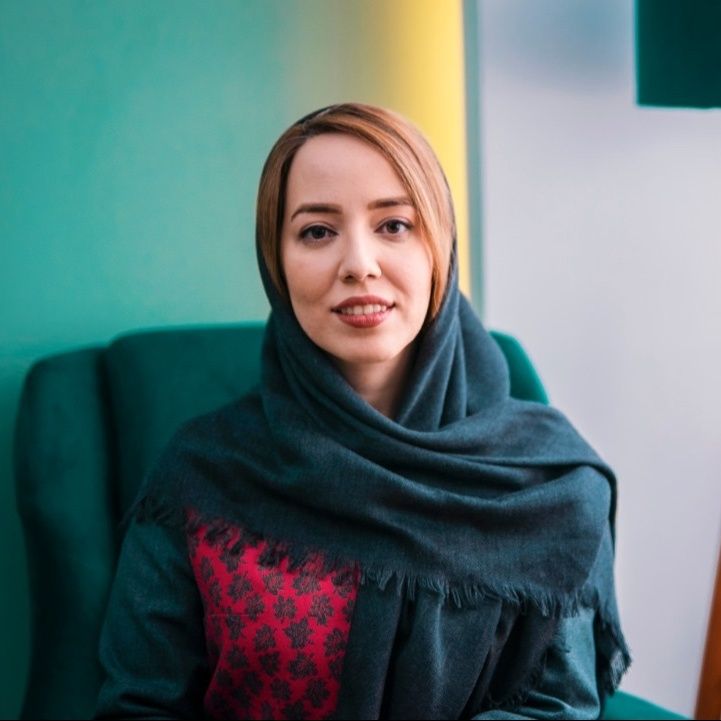 راضیه رضایی