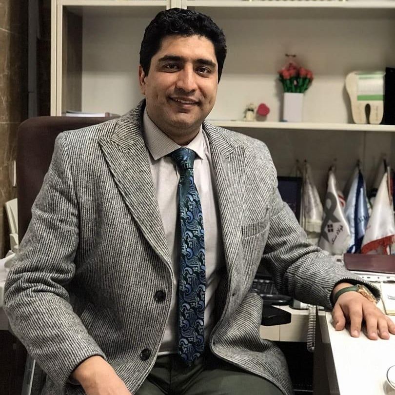 دکتر احسان طالب زاده