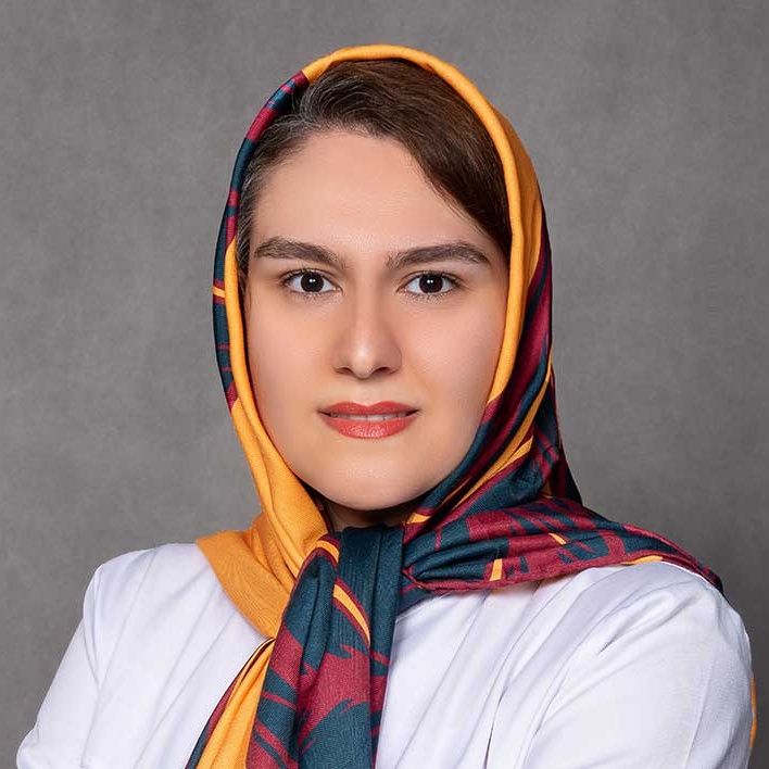 دکتر ثمینه بلورساز مشهدی