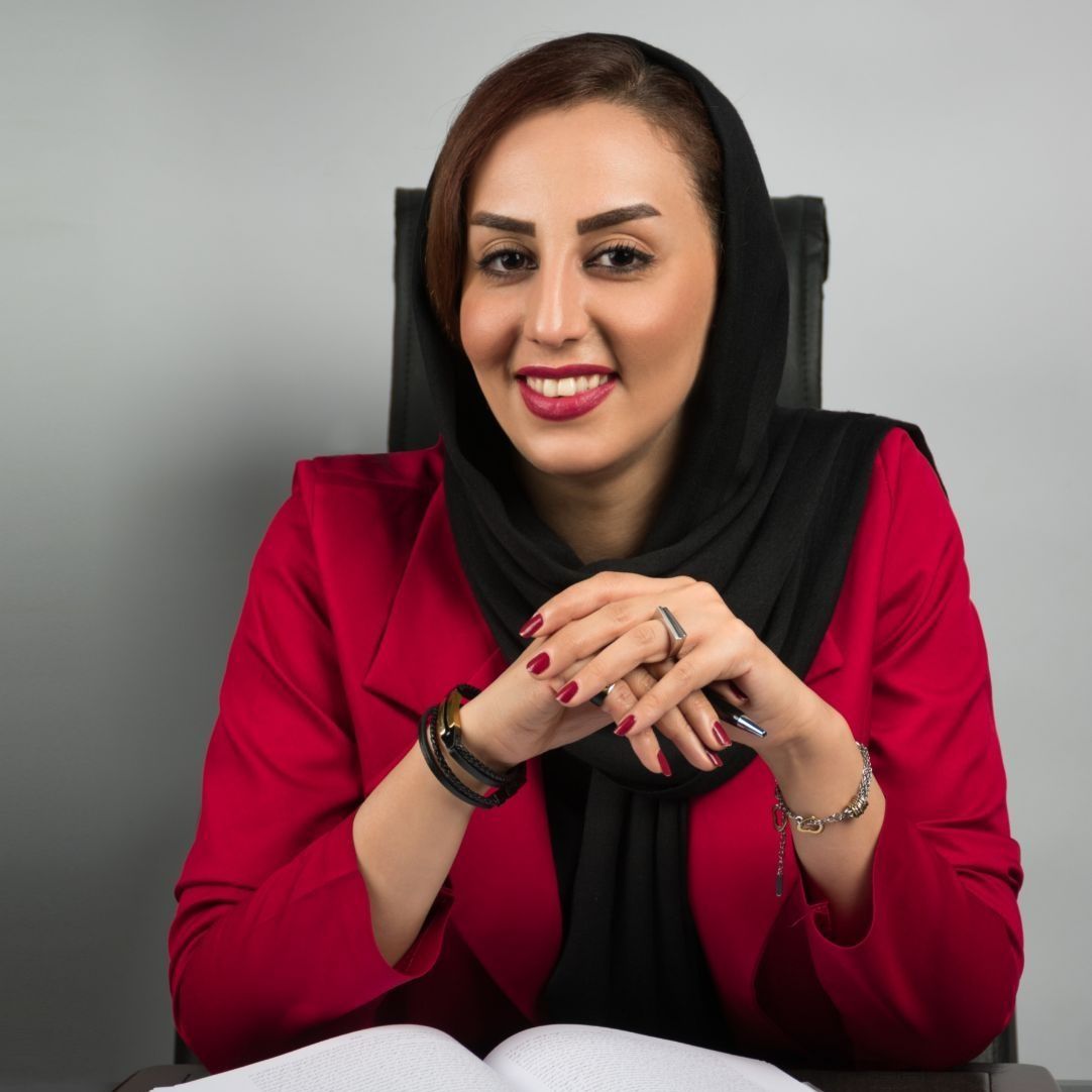 فتانه ریاحی فر