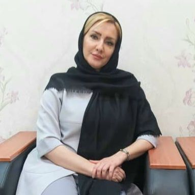 مهناز آدینه