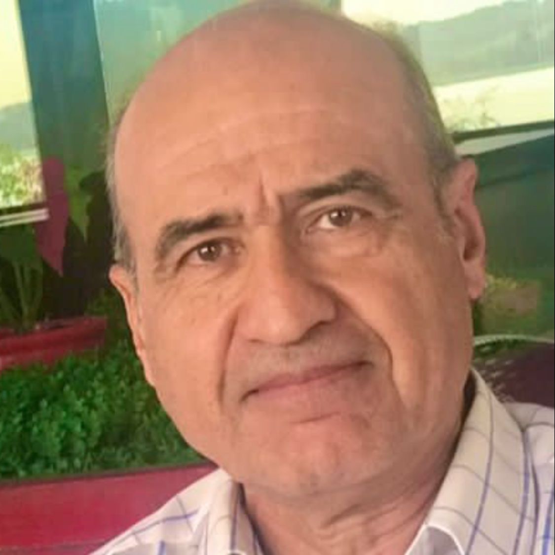 دکتر محمود صادق الحسینی