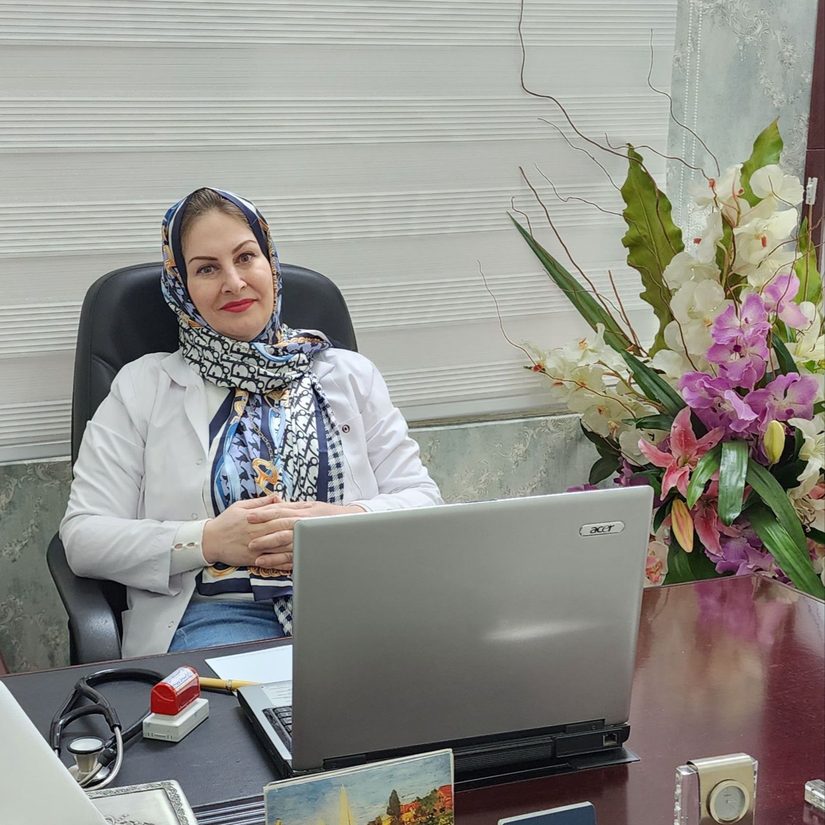دکتر ریحانه روحی پور