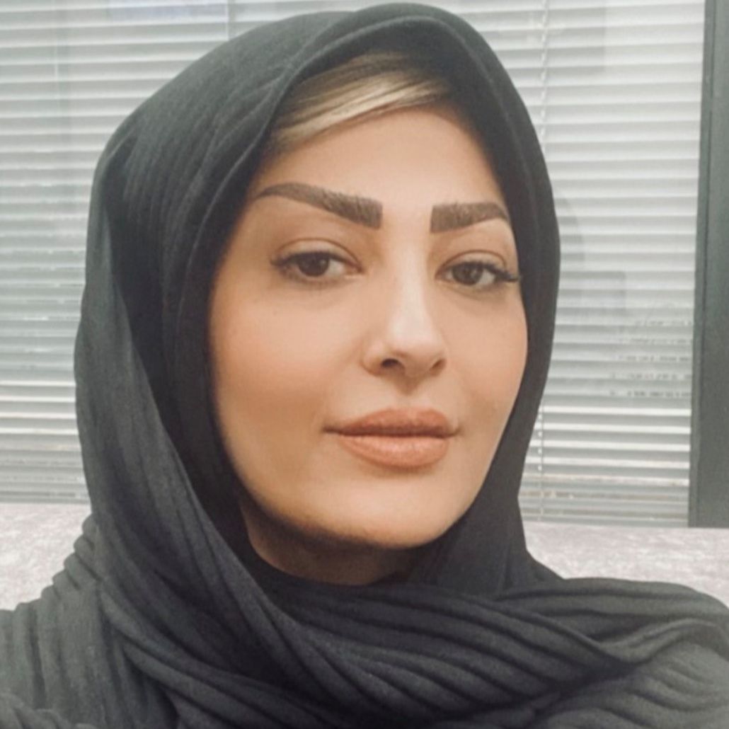 زهرا حمزئی