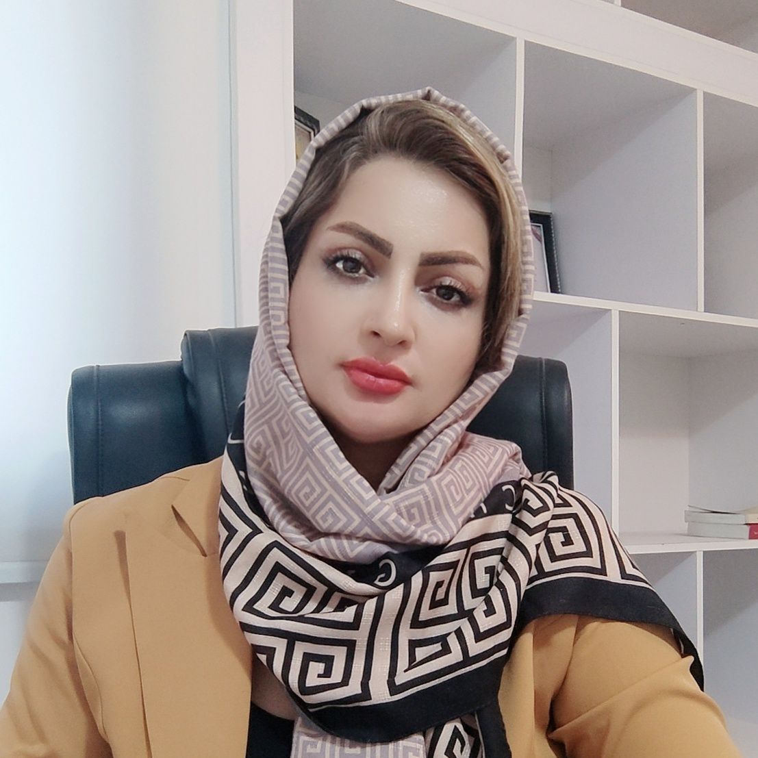 فاطمه گلستانی