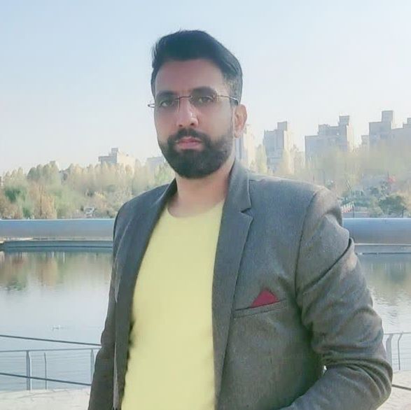 محمدرضا صادقی مطلق