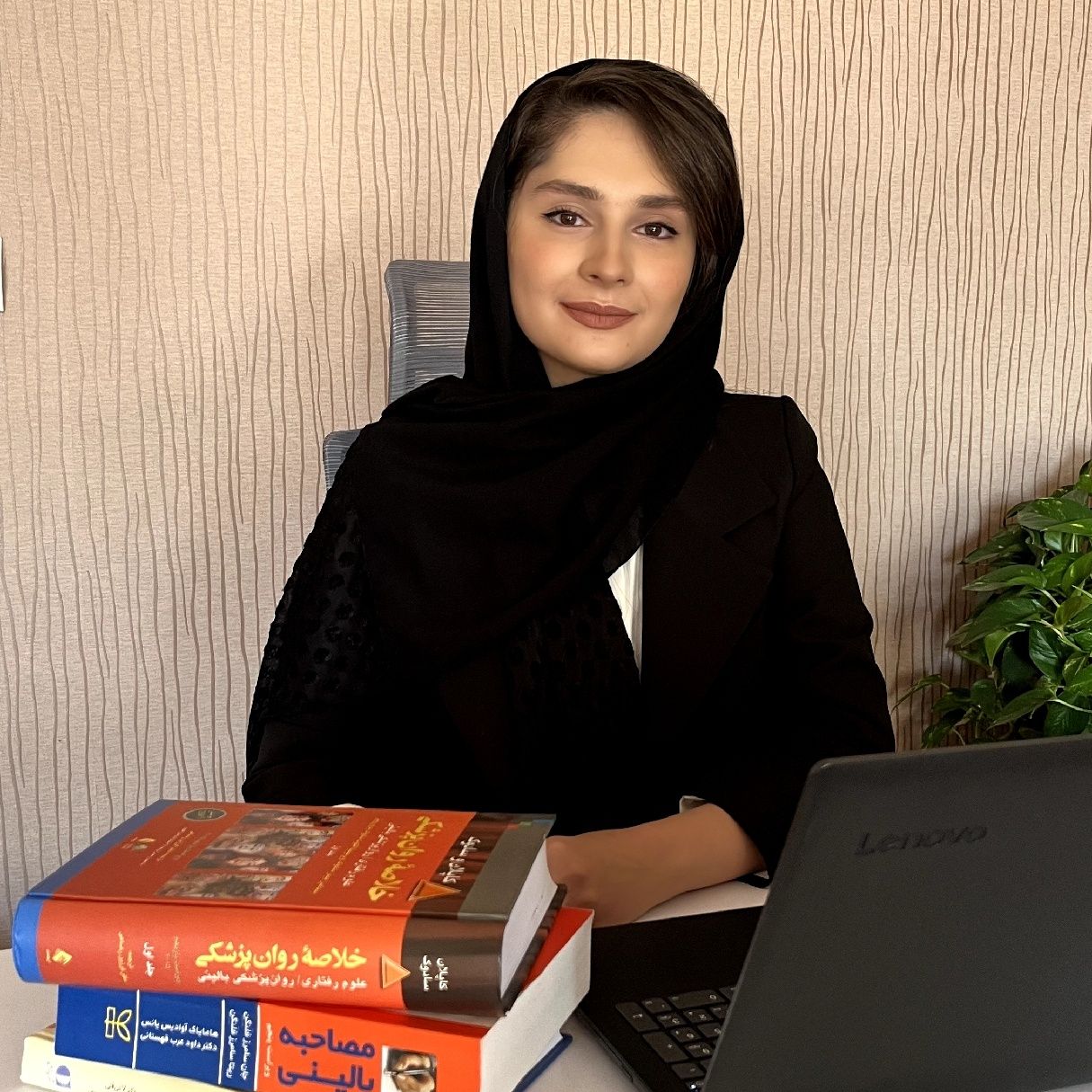 ندا بهزاد