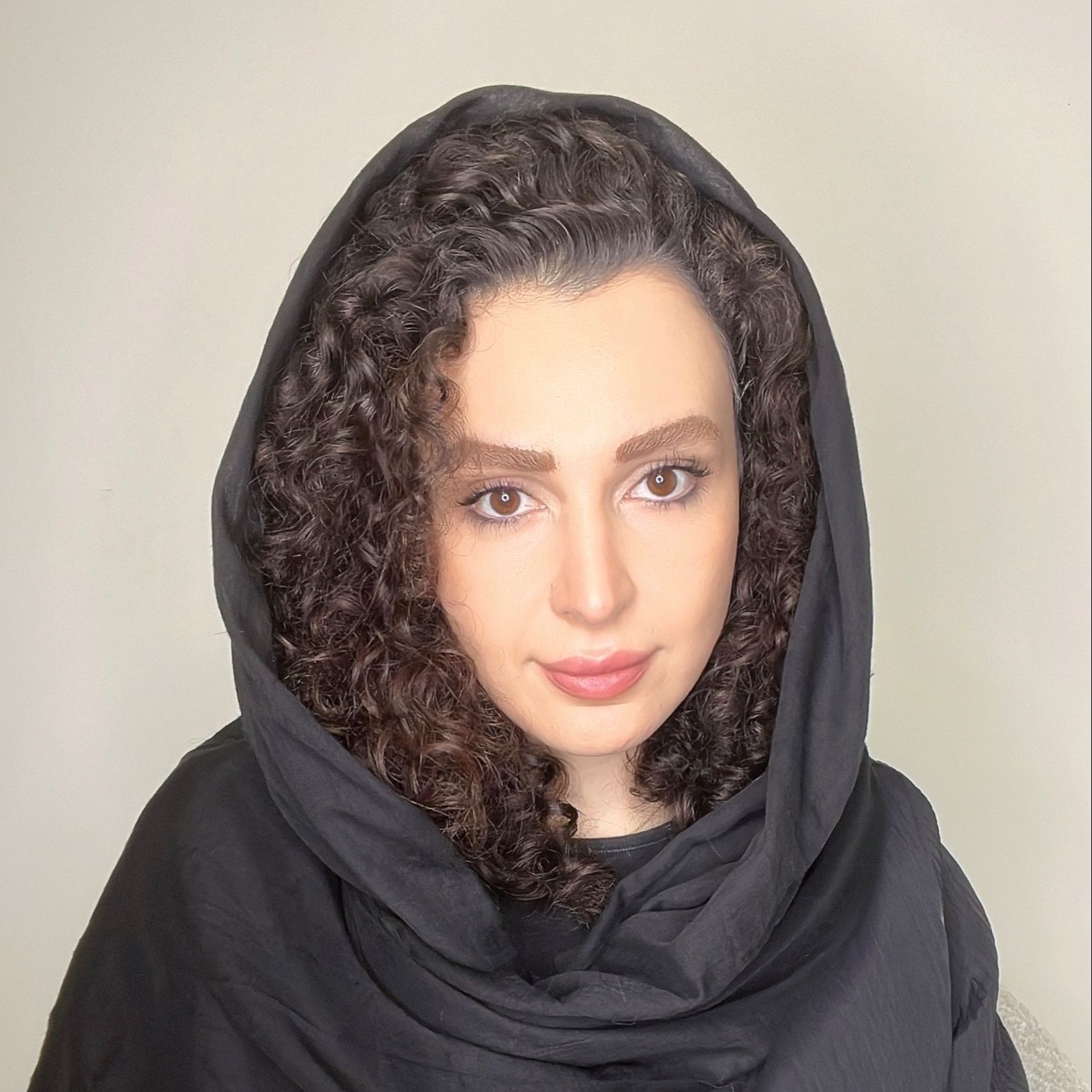 دکتر غزل تقی خانی