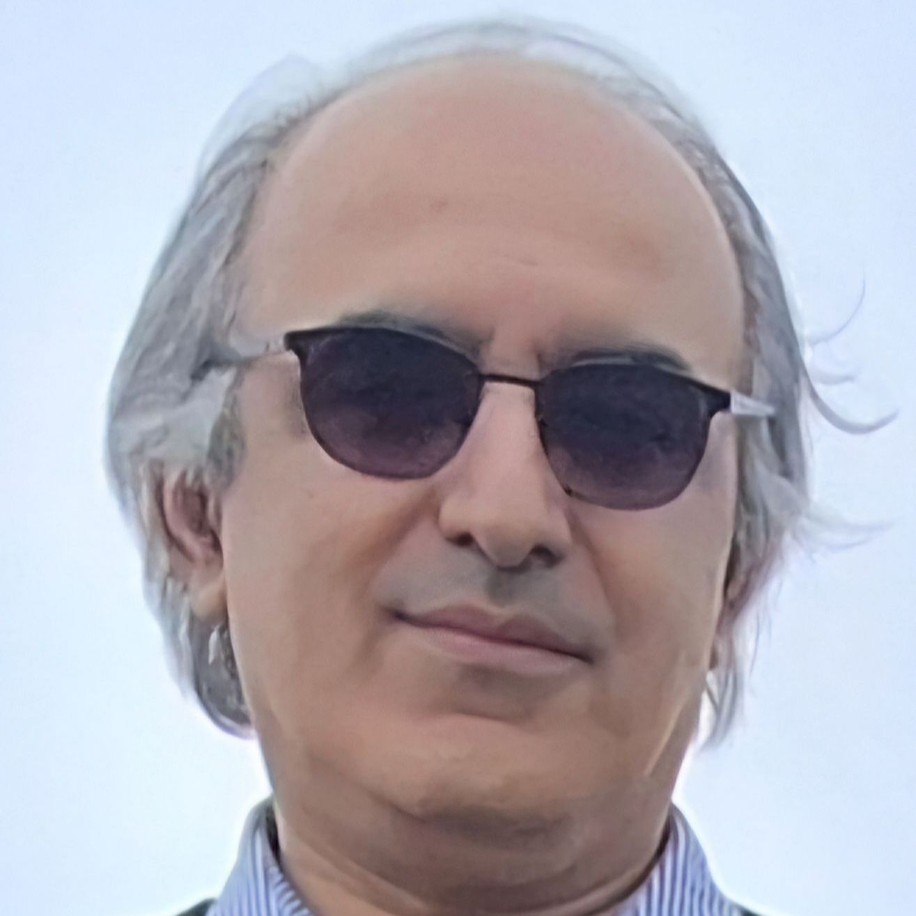 دکتر جعفر حسین زاده