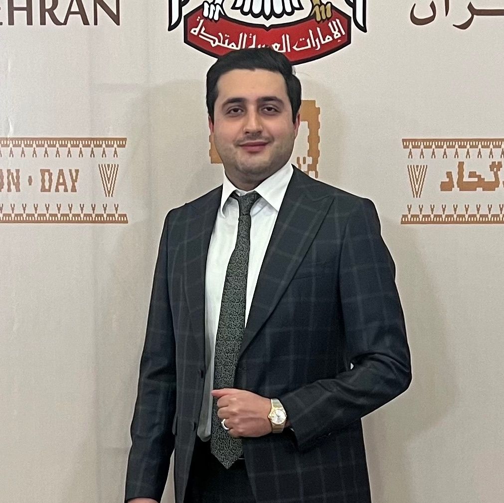 دکتر محسن کریمی