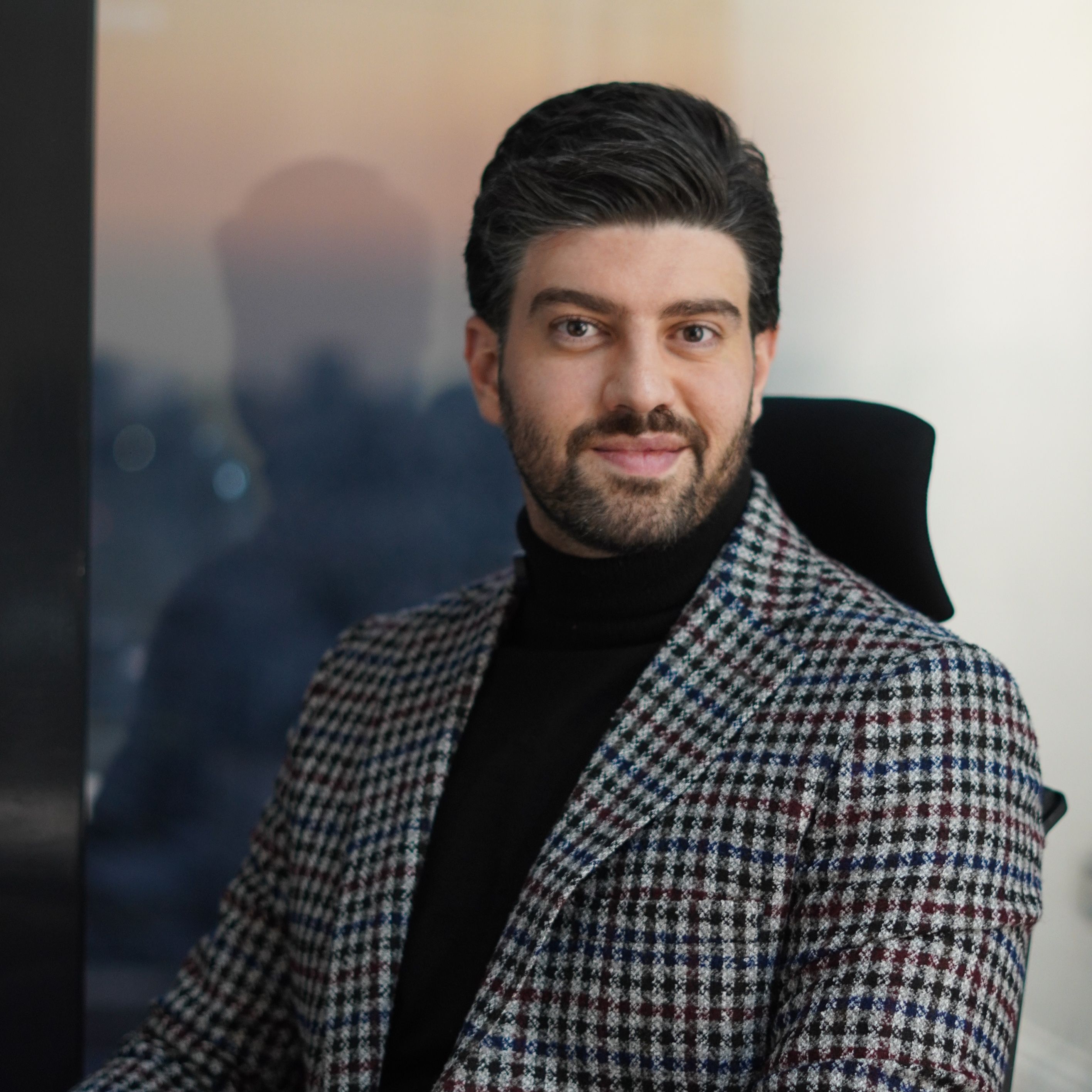 دکتر سید میعاد مهدوی