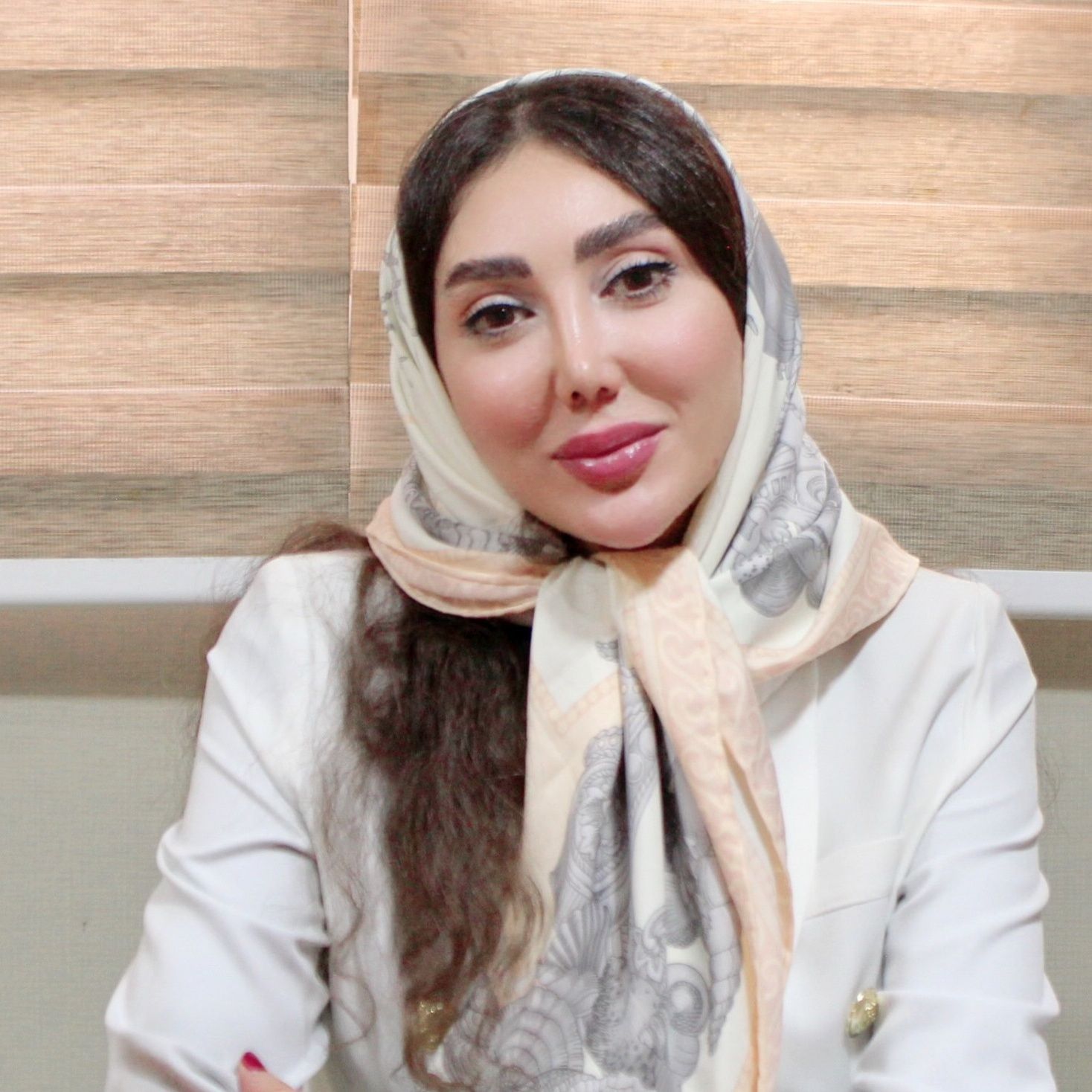 مژگان واثیان