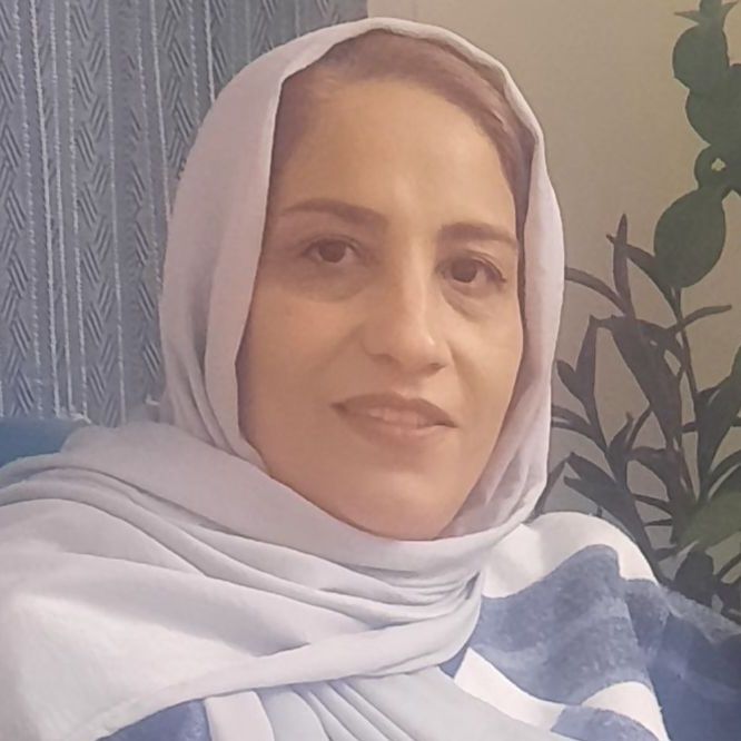 طیبه حسینی