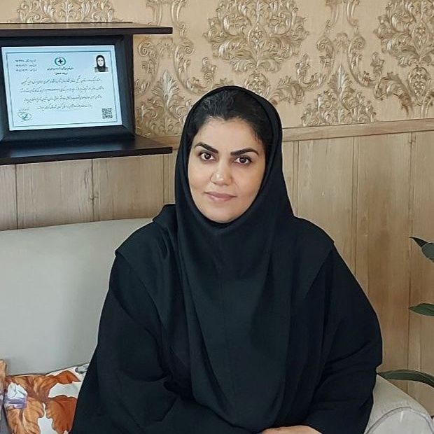 زهرا شریف پور