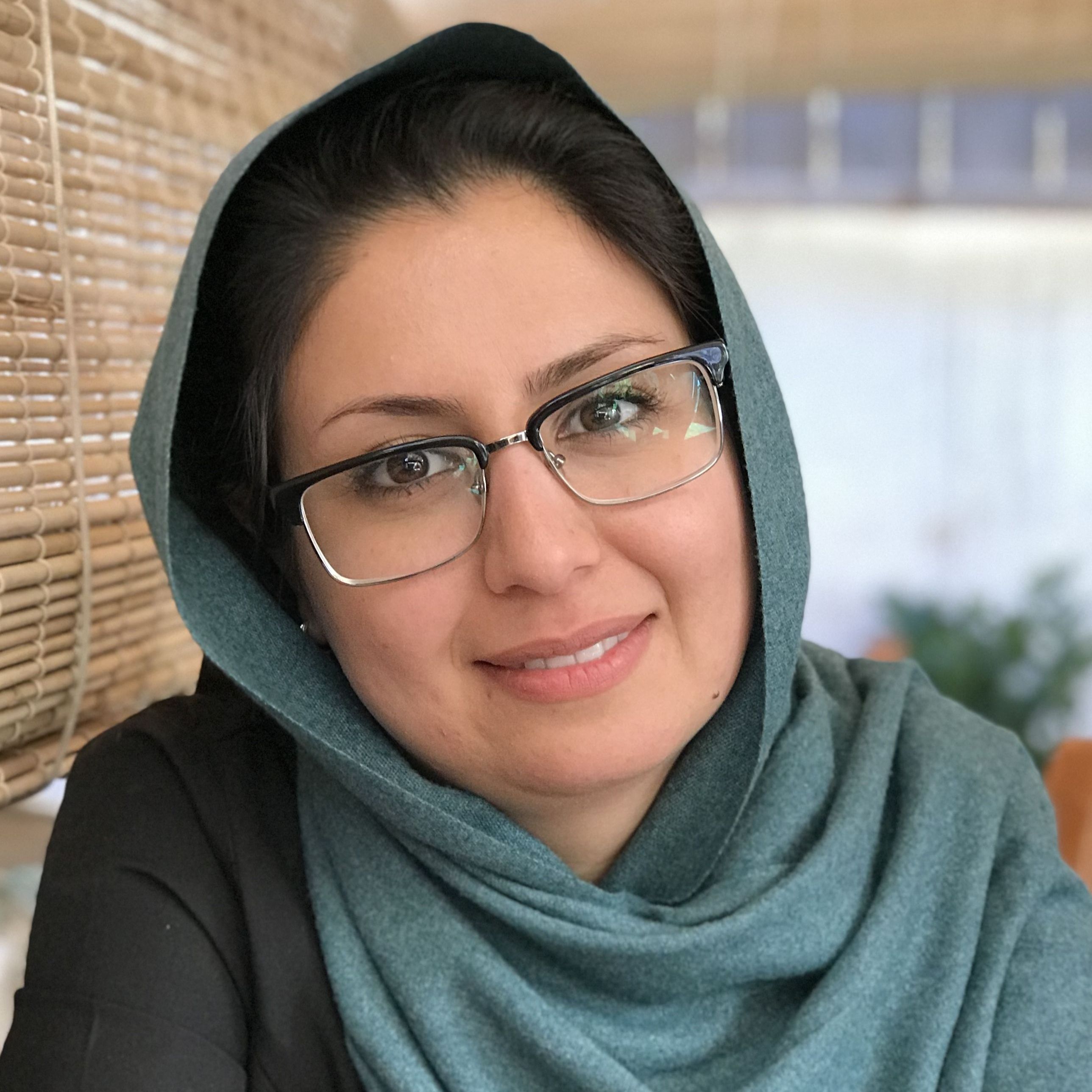 دکتر شکوه افطاری