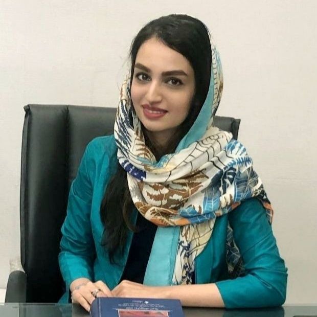 تینا درخشان